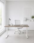 Oliver flex bureau in witte ruimte met neutrale look
