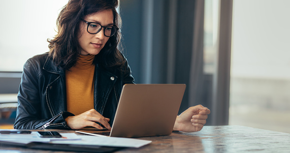 Grote bedrijven shoppen vaker online en ook bij Desko zien we dit